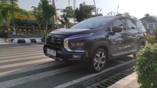 LEBARAN DRIVE 2023: 7 Tips Mudik Hemat BBM Pakai Mitsubishi Xpander Cross
