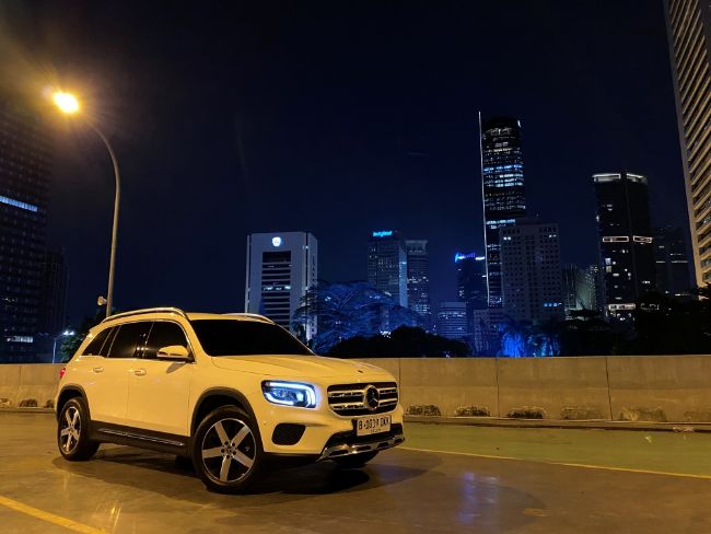 2023/05/Mercedes-Benz-GLB-200-Lebaran-Drive-2023-15.jpg