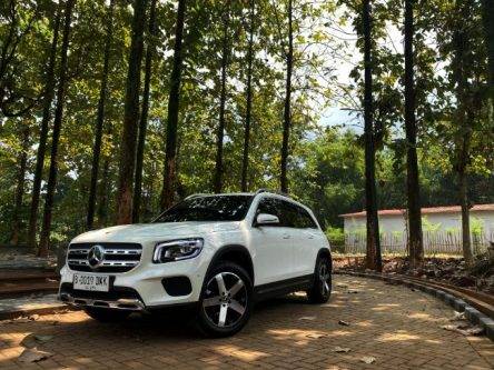 LEBARAN DRIVE 2023: 7 Fitur Unggulan Mercedes-Benz GLB Sebagai SUV 7-Seater Premium LEBARAN DRIVE 2023: 7 Fitur Unggulan Mercedes-Benz GLB Sebagai SUV 7-Seater Premium