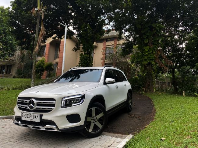2023/05/Mercedes-Benz-GLB-200-Lebaran-Drive-2023-30.jpg