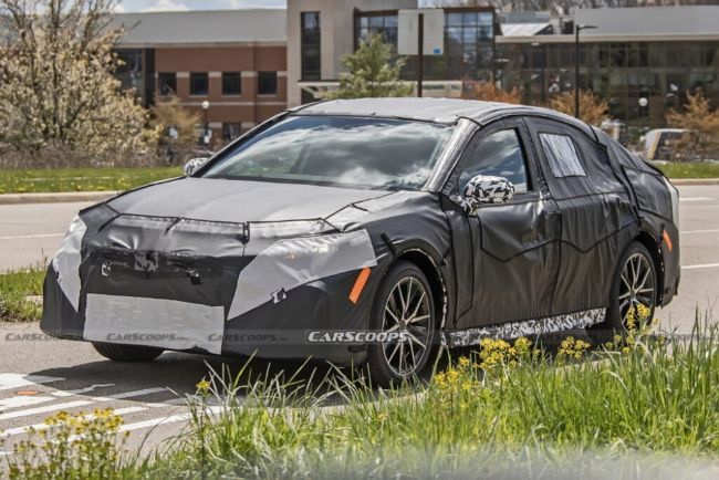 2023/05/Spyshot-Toyota-Camry-2024-3.jpg