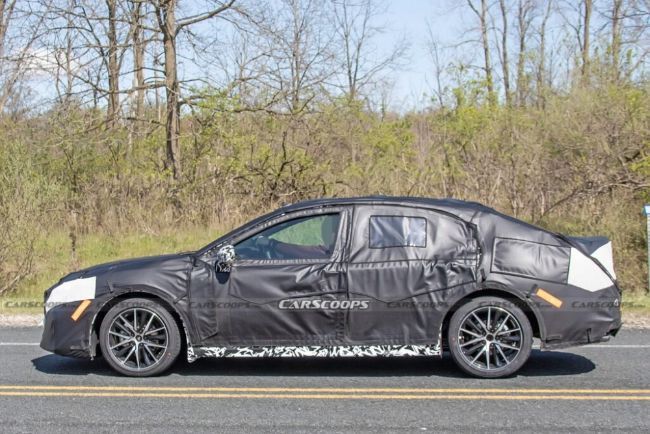 2023/05/Spyshot-Toyota-Camry-2024-1.jpg