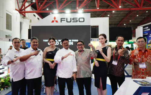 Suguhkan Full Support Solution, Mitsubishi Fuso Hadir Di Indonesia Cold Chain Expo 2023