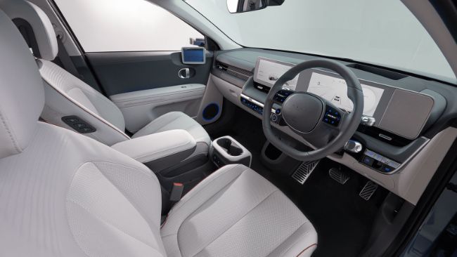 2023/05/interior-img-02.jpg
