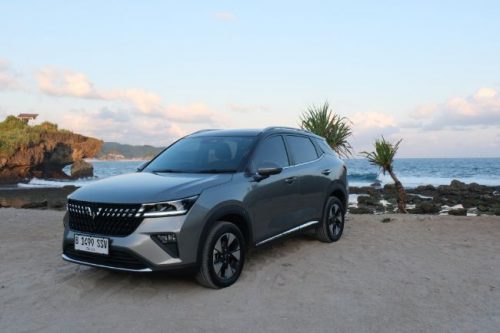 Menu Menarik Wuling Alvez Menang Best Value Car Award di Carvaganza Editors' Choice 2023