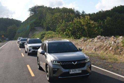 TEST DRIVE: Membuktikan Ekspektasi Wuling Alvez, Soal Performa Sampai Konsumsi BBM TEST DRIVE: Membuktikan Ekspektasi Wuling Alvez, Soal Performa Sampai Konsumsi BBM