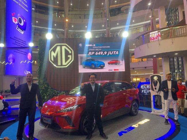 MG4 EV Akhirnya Resmi Punya Harga, Mulai Rp649,9 Juta MG4 EV