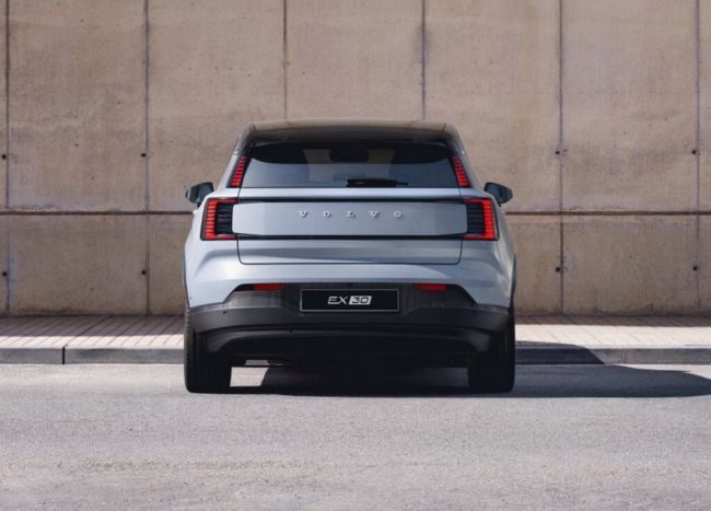 2023/06/Volvo-EX30-EV-3.jpg