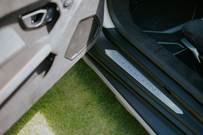 2023/06/Lamborghini-Huracan-Sterrato-Launch-Bali-4.jpg