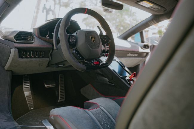 2023/06/Lamborghini-Huracan-Sterrato-Launch-Bali-5.jpg