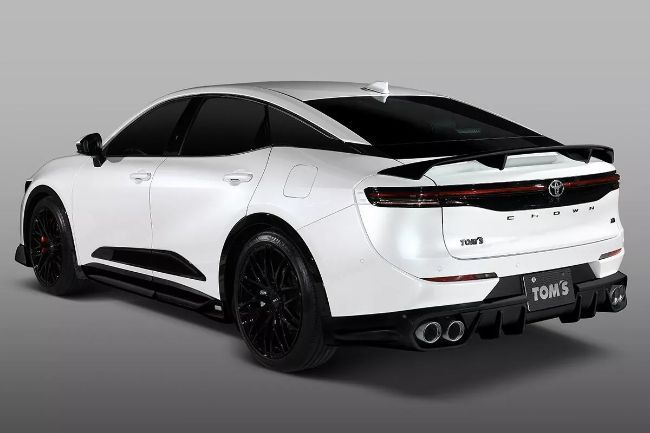 Modifikasi Toyota Crown Crossover by Tom's Racing
