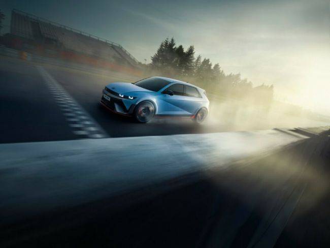 Keganasan Hyundai Ioniq 5 N Menangkan World Performance Car 2024 Hyundai Ioniq 5 N