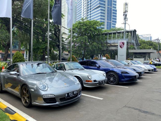 2023/07/Porsche-75th-Annniversary-8.jpg