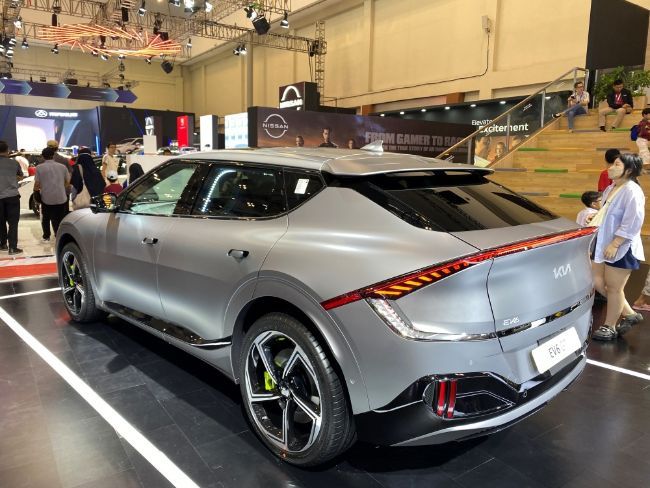 2023/08/Kia-EV6-GT-GIIAS-2023-3.jpg