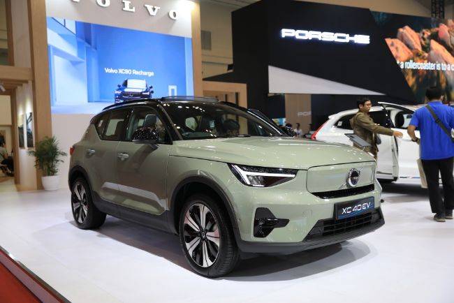 GIIAS 2023: Fokus Elektrifikasi, Volvo Tegaskan Komitmen ke Pasar Indonesia Volvo GIIAS 2023