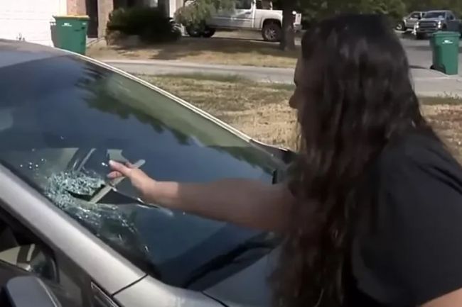 Insiden di jalan tol