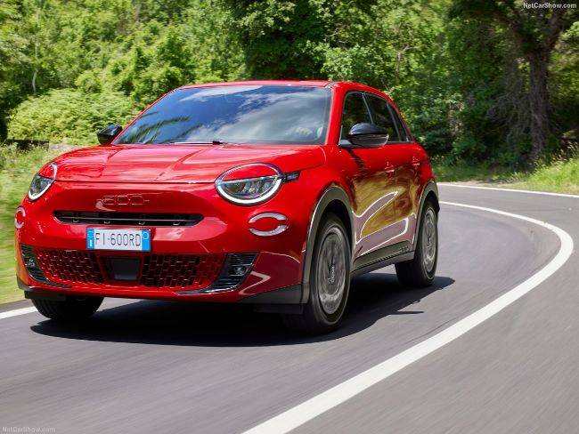 Jadi Model Crossover Listrik Pertama, Fiat 600e Siap Dipasarkan Fiat 600e
