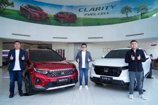 GIIAS Surabaya 2023: Honda Hadirkan Model Istimewa All New Honda CR-V RS e:HEV Honda di GIIAS Surabaya 2023