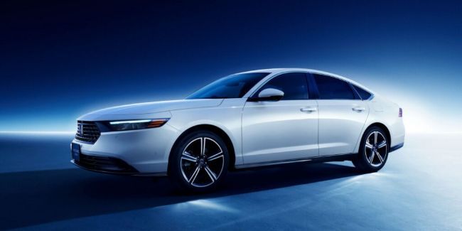 2023/09/Honda-Accord-eHEV-2023-4.jpg