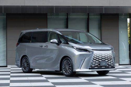 6 MPV Premium Layak Beli Jelang Lebaran 2024 6 MPV Premium Layak Beli Jelang Lebaran 2024