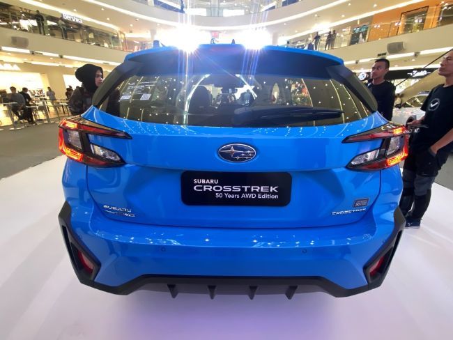 2023/10/Subaru-Crosstrek-50-Years-AWD-Edition-11.jpg