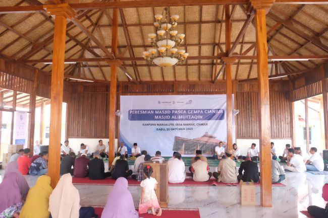 CSR FIFGroup dan Asuransi Astra