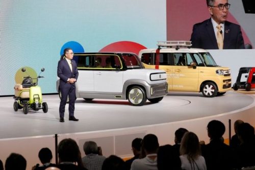 Suzuki Tampilkan Line Up Beragam Konsep Mobilitas Masa Depan di JMS 2023