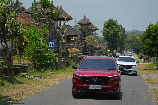 TEST DRIVE: Eksplor Fitur Canggih, Kenyamanan dan Efisiensi All New Honda CR-V RS e:HEV (BAGIAN 2) Honda CR-V RS eHEV