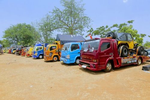 Gila Modifikasi, Komunitas Fuso Canter Bisa habir Ratusan Juta Rupiah