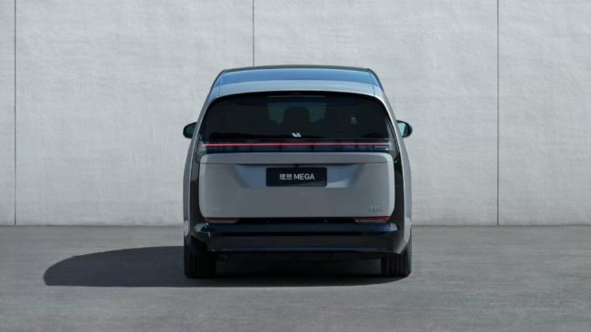 2023/11/Li-Auto-Mega-MPV-EV-1.jpeg