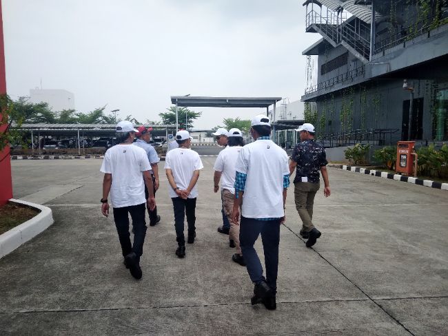 Kunjungan pabrik Bridgestone Indonesia