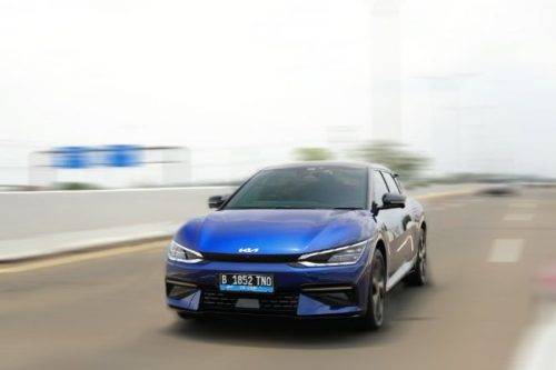 Test Drive: Kia EV6 GT-Line, Enak Diajak Bermanuver dan Padat Tenaga Test Drive: Kia EV6 GT-Line, Enak Diajak Bermanuver dan Padat Tenaga