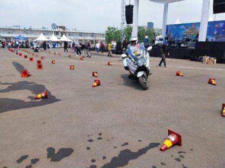 Korlantas Polri Gelar Gebyar Keselamatan 2023, Ajak Ratusan Komunitas Motor Korlantas Polri Gelar Gebyar Keselamatan 2023, Ajak Ratusan Komunitas Motor