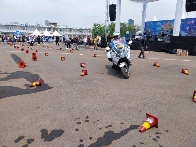 Korlantas Polri Gelar Gebyar Keselamatan 2023, Ajak Ratusan Komunitas Motor Gebyar Keselamatan 2023 Korlantas Polri