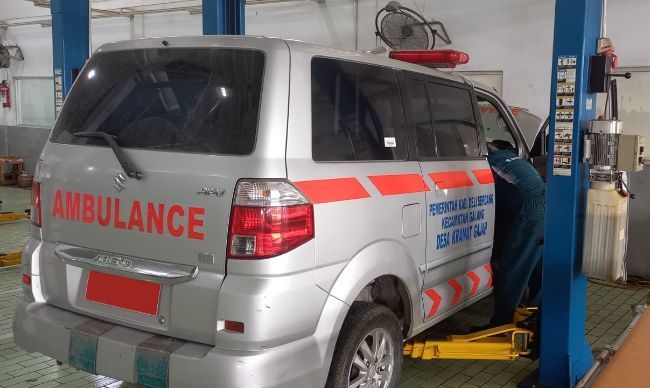 2023/11/Suzuki-Berikan-Layanan-Service-Gratis-Untuk-Ambulans-Plat-Merah-7.jpg