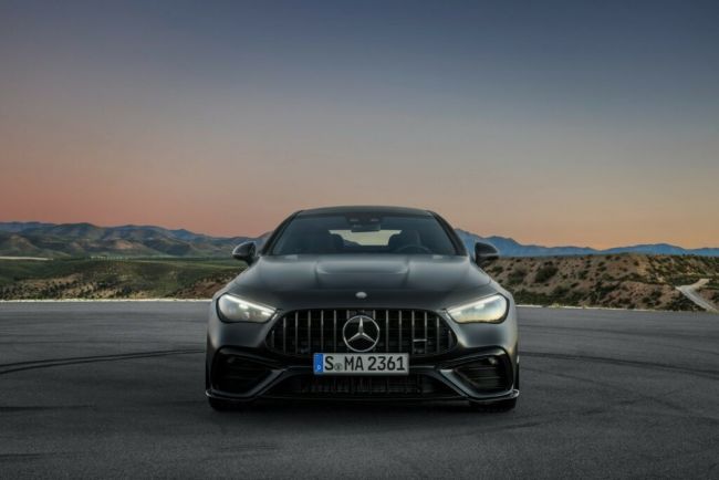 2023/12/Mercedes-AMG-CLE-53-3.jpg