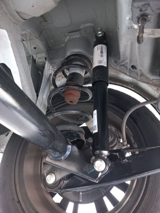 Suspensi Belakang Neta V