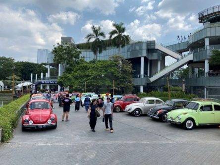 Ratusan 'Kodok' Meriahkan VW Beetle Battle IV di Jakarta Ratusan 'Kodok' Meriahkan VW Beetle Battle IV di Jakarta