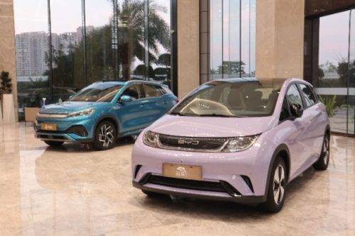 BYD Resmi Masuk Indonesia Besok, Bawa Model Paling Populer Di Dunia? BYD Resmi Masuk Indonesia Besok, Bawa Model Paling Populer Di Dunia?