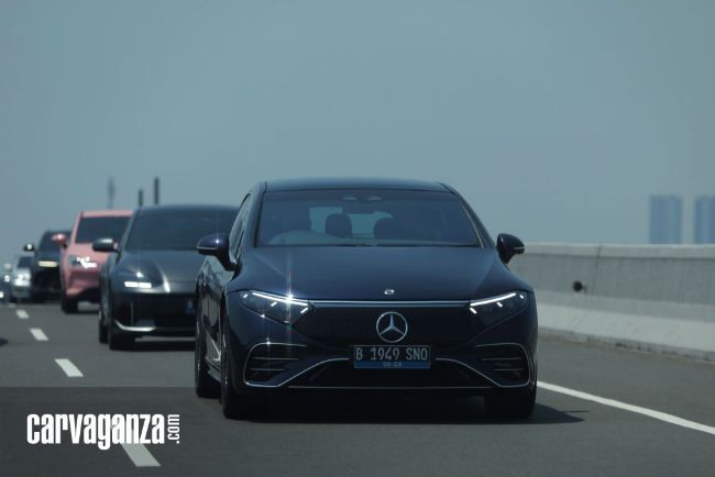 Mercedes-Benz EQS 450+