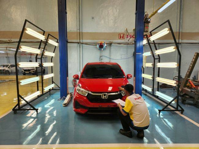 Bengkel Bodi dan Cat Honda Resmi Buka di Surabaya, Bisa Garap 270 Mobil Sebulan Bengkel Bodi dan Cat Honda Surabaya