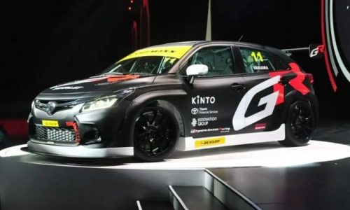 Suzuki Baleno Disulap Jadi Toyota Starlet Untuk Balapan di Afrika Selatan
