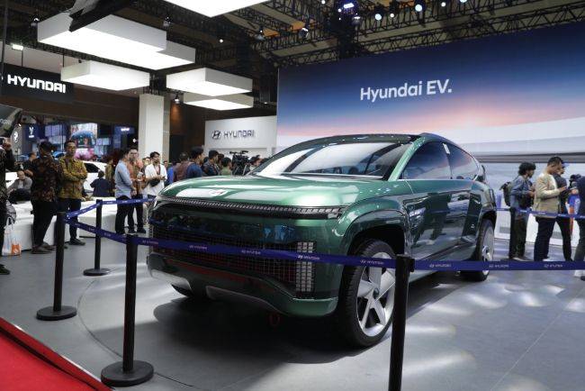 IIMS 2024: Hyundai Bawa Serbuan Tiga EV Baru, Seven, All New Kona & Ioniq 5 Batik Hyundai EV