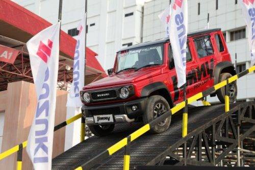 IIMS 2024: Heboh 'Digoreng' Sales, Suzuki Jamin Harga Jimny 5 Pintu Tidak Berubah IIMS 2024: Heboh 'Digoreng' Sales, Suzuki Jamin Harga Jimny 5 Pintu Tidak Berubah