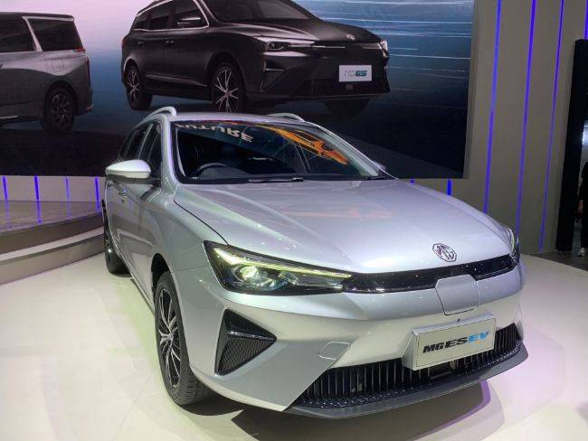 IIMS 2024: MG ES EV Menggoda Penggemar Station Wagon, Simak Spesifikasinya MG ES EV