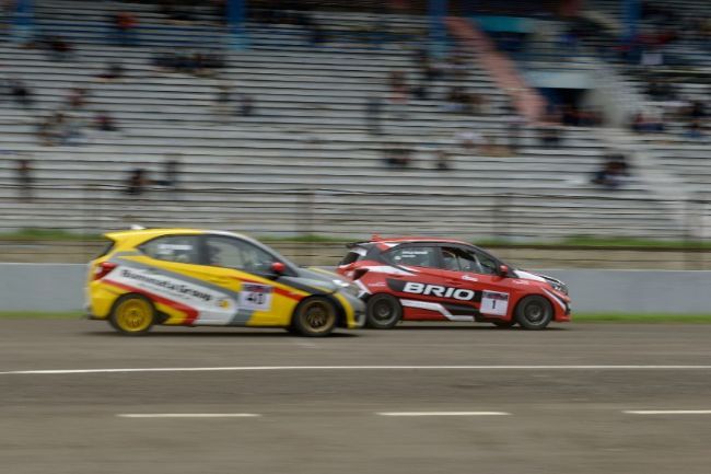 Honda Racing Indonesia Raih Kemenangan dalam Pembukaan ISSOM 2024