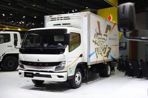KTB Siap Luncurkan Mitsubishi Fuso eCanter di GIIAS 2024 KTB Siap Luncurkan Mitsubishi Fuso eCanter di GIIAS 2024