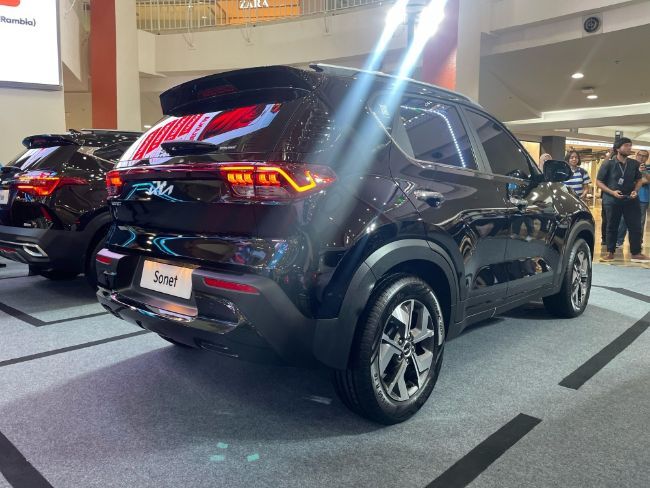 2024/03/Kia-Sonet-Night-Edition-3.jpeg