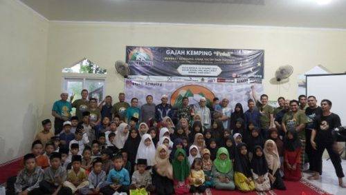 Komunitas Gajah Kemping Kembali Gelar Bakti Sosial, Berbagi ke Masyarakat Subang Komunitas Gajah Kemping Kembali Gelar Bakti Sosial, Berbagi ke Masyarakat Subang