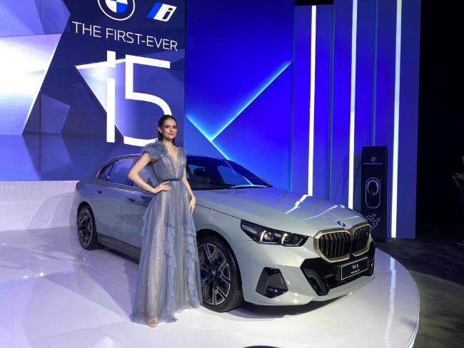 Harga BMW i5 Resmi Diumumkan, Bisa Dimiliki Dengan Rp2,177 Miliar BMW i5
